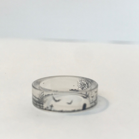 Gothic Bats Cemetery Spooky Ring Clear Acrylic - Picture 7 of 7
